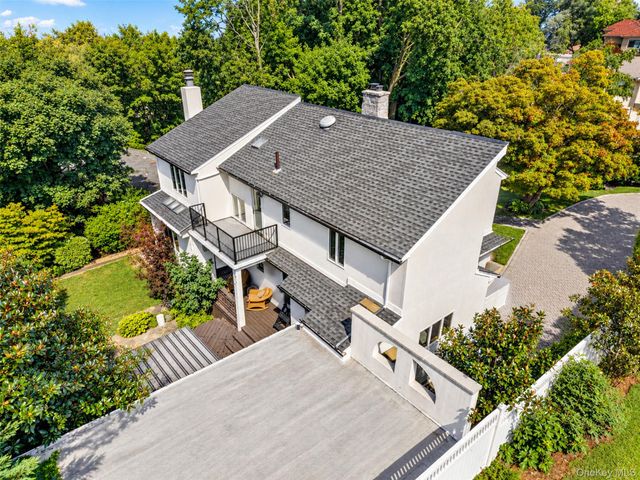 250-18 Rushmore Terrace, Little Neck, NY 11362