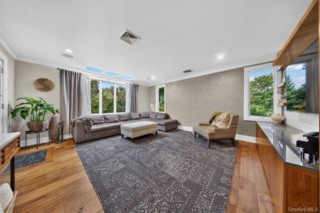 250-18 Rushmore Terrace, Little Neck, NY 11362