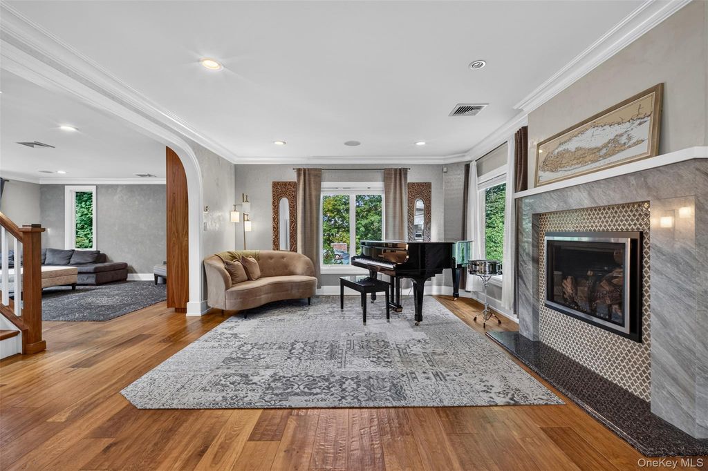 250-18 Rushmore Terrace, Little Neck, NY 11362 — photo 5