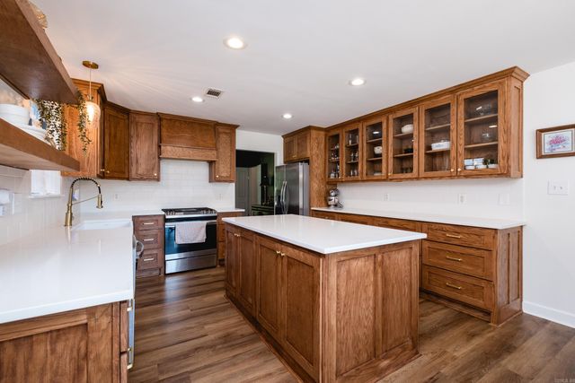 13 Western Hills Circle, Greenbrier, AR 72058