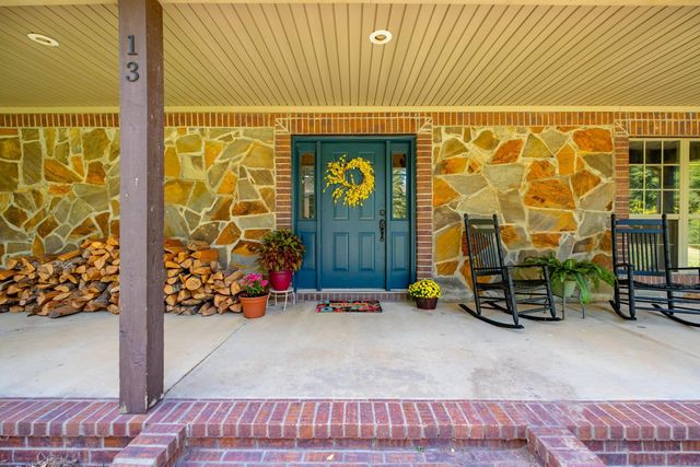 13 Western Hills Circle, Greenbrier, AR 72058