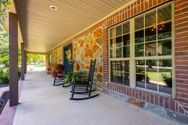 13 Western Hills Circle, Greenbrier, AR 72058
