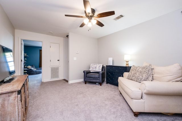 13 Western Hills Circle, Greenbrier, AR 72058