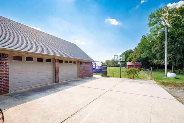 13 Western Hills Circle, Greenbrier, AR 72058
