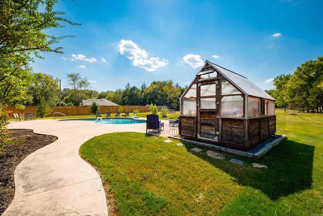 13 Western Hills Circle, Greenbrier, AR 72058