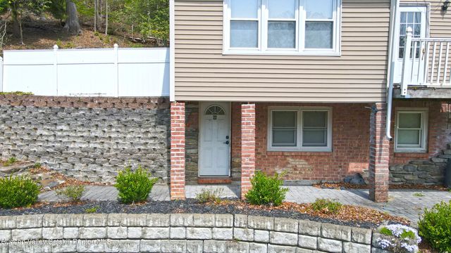 22 Harper Street, Lake Peekskill, NY 10537