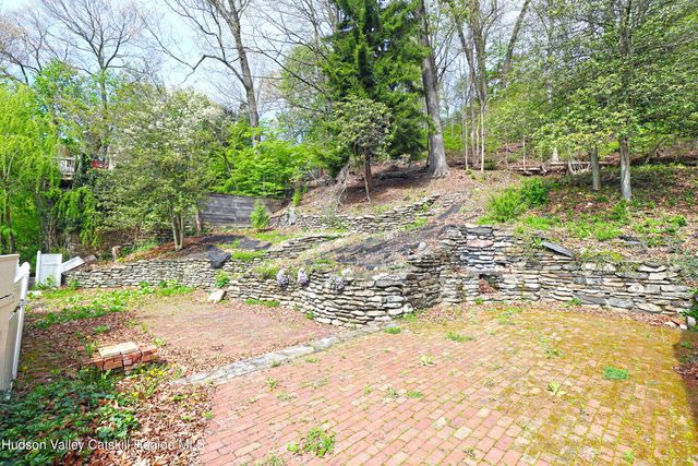 22 Harper Street, Lake Peekskill, NY 10537
