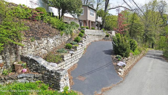 22 Harper Street, Lake Peekskill, NY 10537
