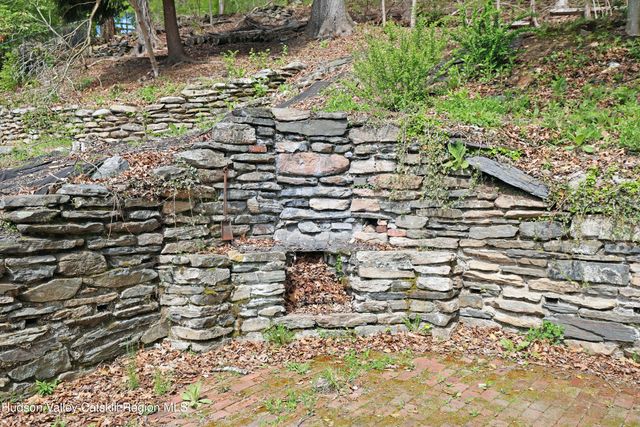 22 Harper Street, Lake Peekskill, NY 10537