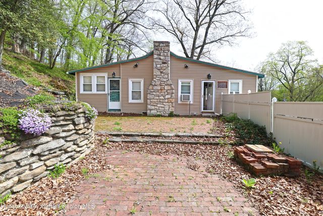 22 Harper Street, Lake Peekskill, NY 10537