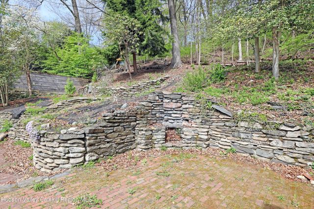 22 Harper Street, Lake Peekskill, NY 10537