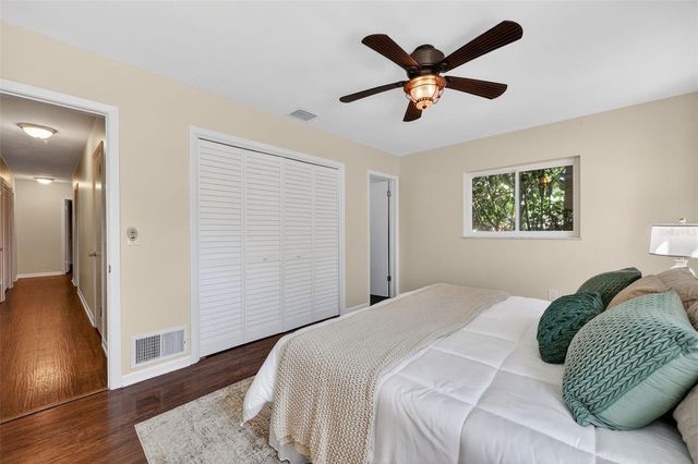 2264 ST CHARLES DRIVE, Clearwater, FL 33764