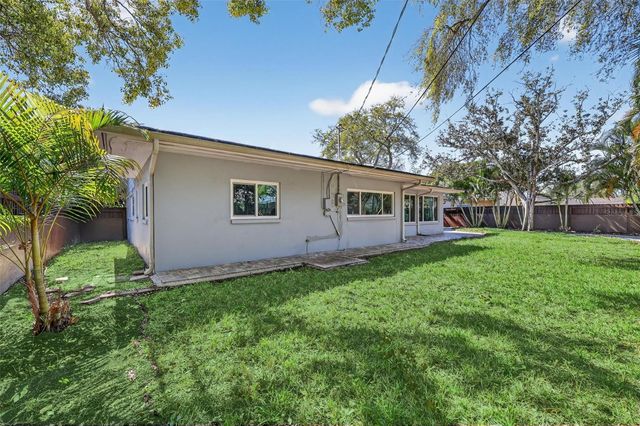 2264 ST CHARLES DRIVE, Clearwater, FL 33764