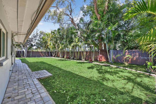 2264 ST CHARLES DRIVE, Clearwater, FL 33764