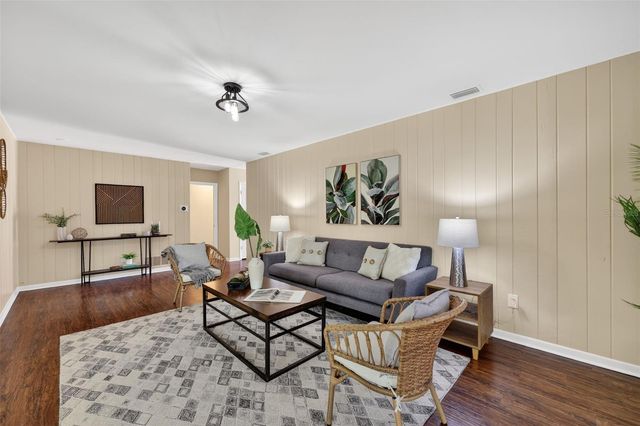 2264 ST CHARLES DRIVE, Clearwater, FL 33764