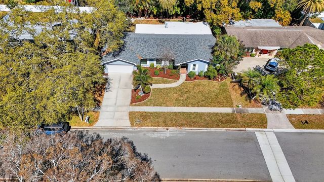 2264 ST CHARLES DRIVE, Clearwater, FL 33764