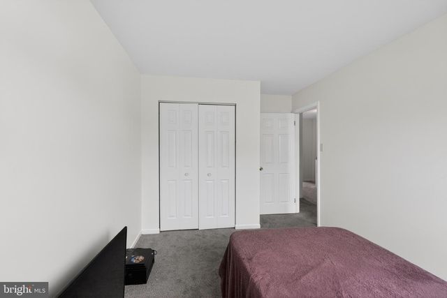 332 COUNTRYSIDE CT, Collegeville, PA 19426