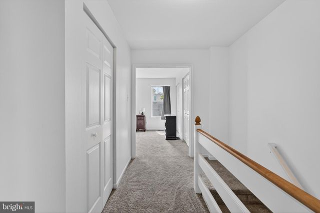 332 COUNTRYSIDE CT, Collegeville, PA 19426