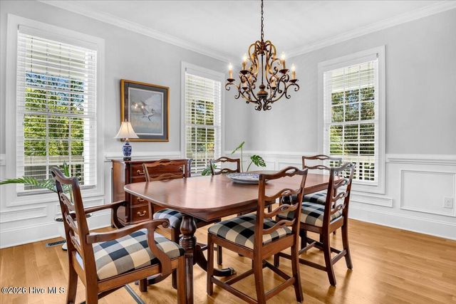 711 Alyssum Avenue, Oak Island, NC 28465