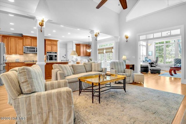 711 Alyssum Avenue, Oak Island, NC 28465