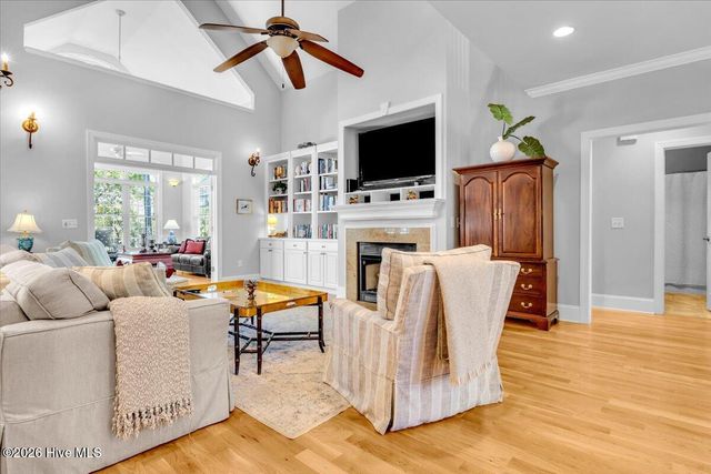 711 Alyssum Avenue, Oak Island, NC 28465