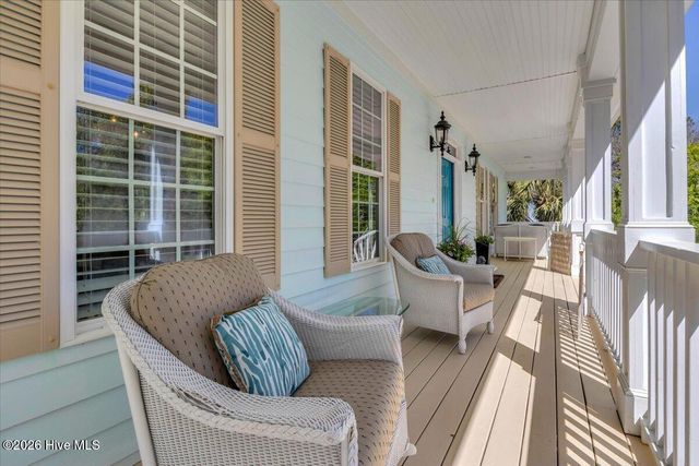 711 Alyssum Avenue, Oak Island, NC 28465