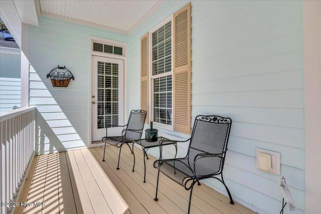 711 Alyssum Avenue, Oak Island, NC 28465