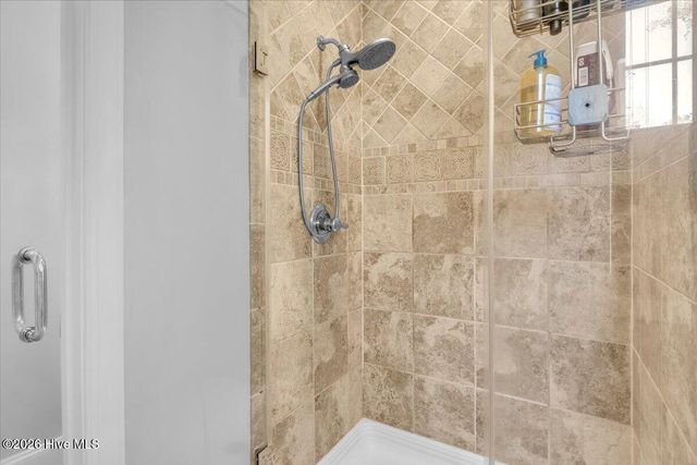 711 Alyssum Avenue, Oak Island, NC 28465