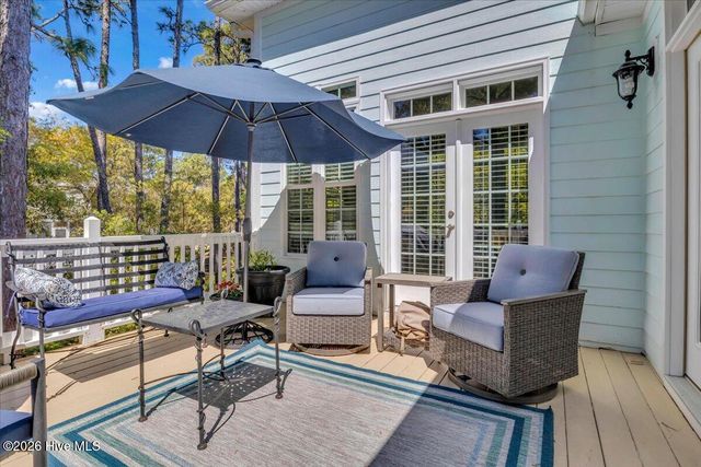 711 Alyssum Avenue, Oak Island, NC 28465