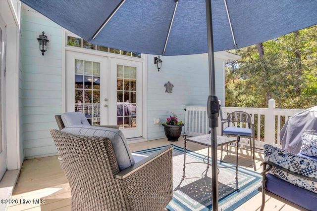 711 Alyssum Avenue, Oak Island, NC 28465