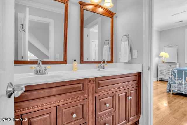 711 Alyssum Avenue, Oak Island, NC 28465