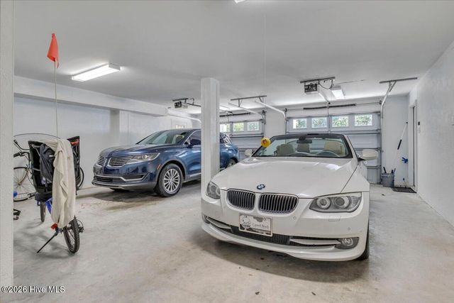 711 Alyssum Avenue, Oak Island, NC 28465