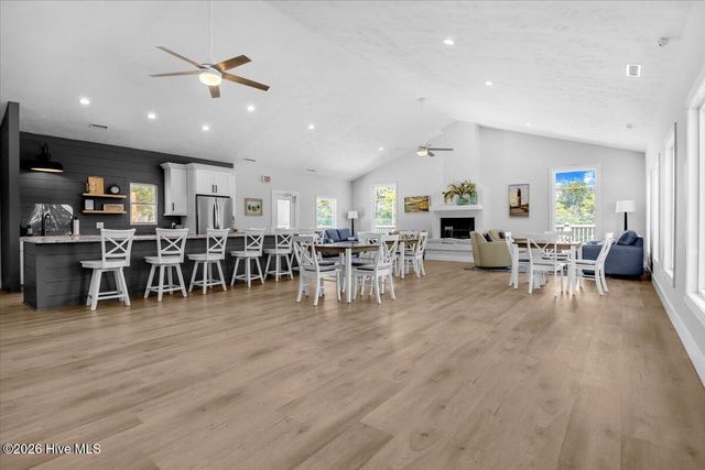 711 Alyssum Avenue, Oak Island, NC 28465