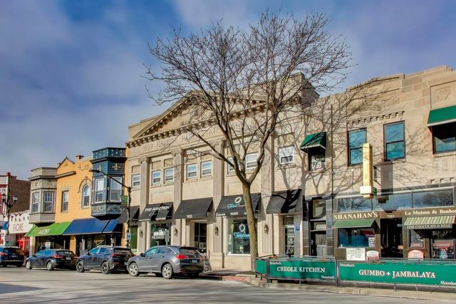 7401 Madison Street 4, Forest Park, IL 60130