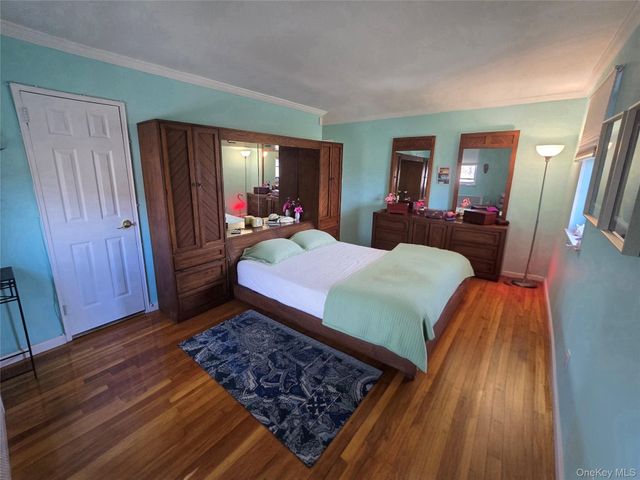 89-35 155th Ave 6K, Howard Beach, NY 11414