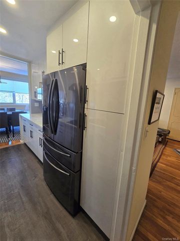 89-35 155th Ave 6K, Howard Beach, NY 11414