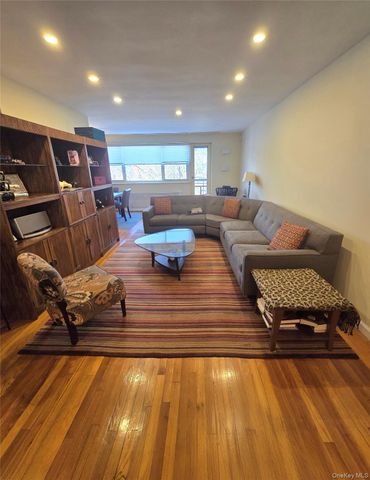 89-35 155th Ave 6K, Howard Beach, NY 11414
