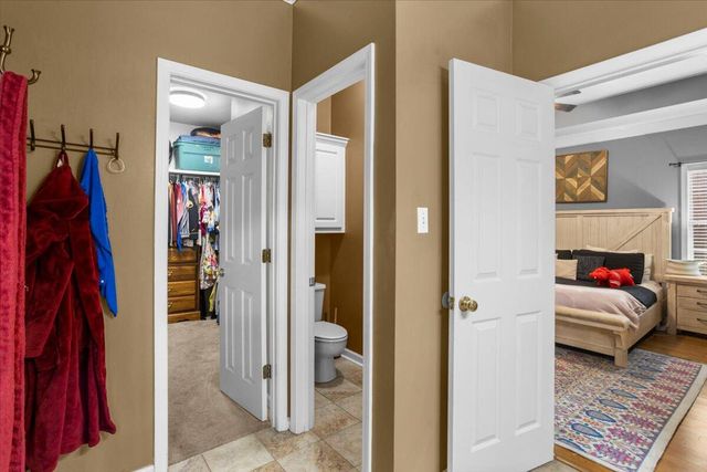 220 Pine Ln., Hattiesburg, MS 39402