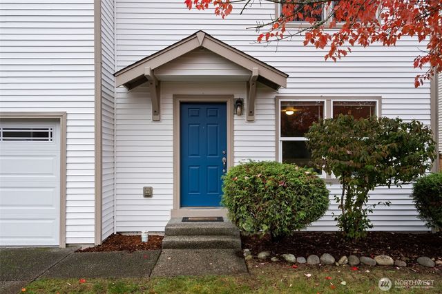 17709 Silver Creek Avenue E, Puyallup, WA 98375