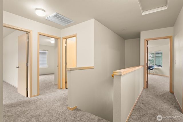 17709 Silver Creek Avenue E, Puyallup, WA 98375