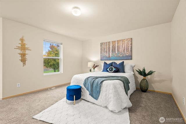 17709 Silver Creek Avenue E, Puyallup, WA 98375