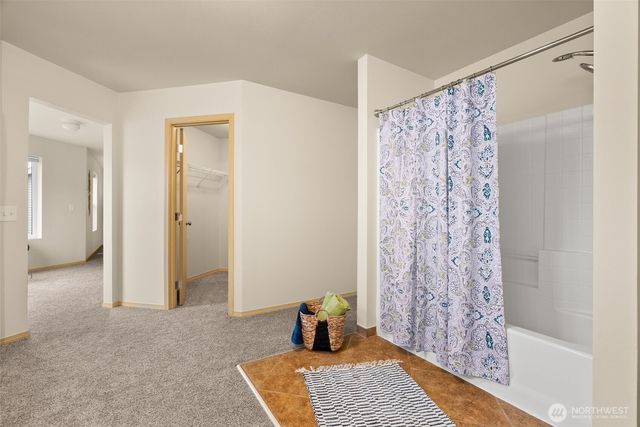 17709 Silver Creek Avenue E, Puyallup, WA 98375