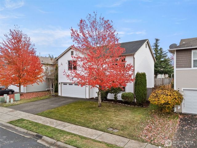 17709 Silver Creek Avenue E, Puyallup, WA 98375