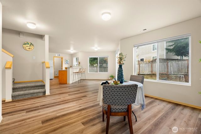 17709 Silver Creek Avenue E, Puyallup, WA 98375