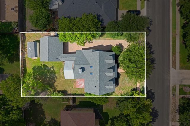 1102 Twin Creek DR, Pflugerville, TX 78660