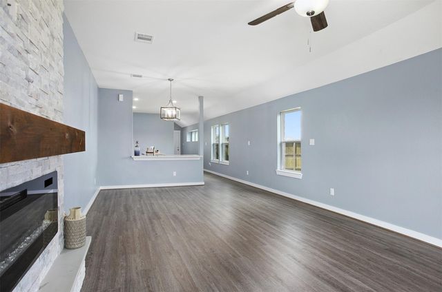 2716 Bernadino Drive, Texas City, TX 77568