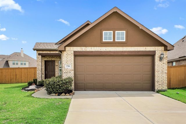 2716 Bernadino Drive, Texas City, TX 77568
