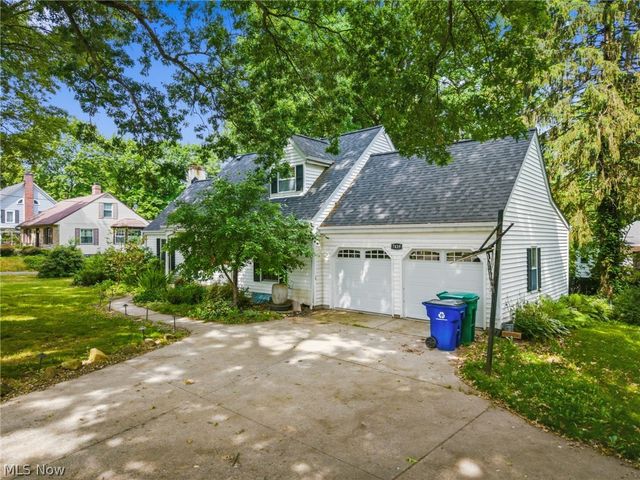 7439 State Route 43, Kent, OH 44240