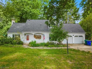 7439 State Route 43, Kent, OH 44240