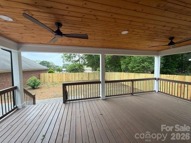 105 W 6th Avenue, Gastonia, NC 28052